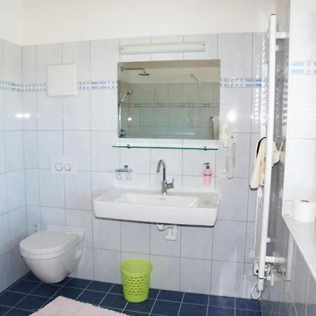 בית הארחה Schnapperhof