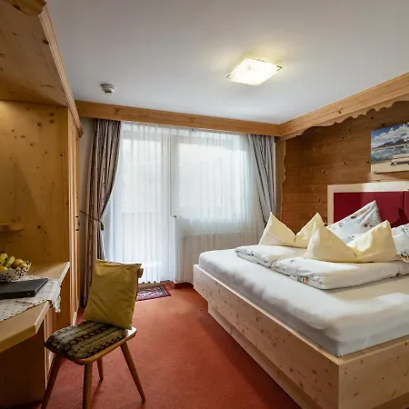 Schnapperhof בית הארחה